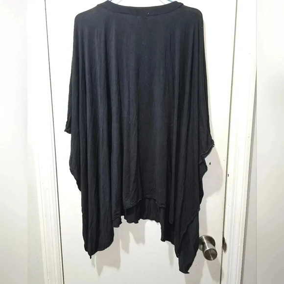 Necessary Evil Bat Wing top Size xsmall/Medium - Picture 2 of 7